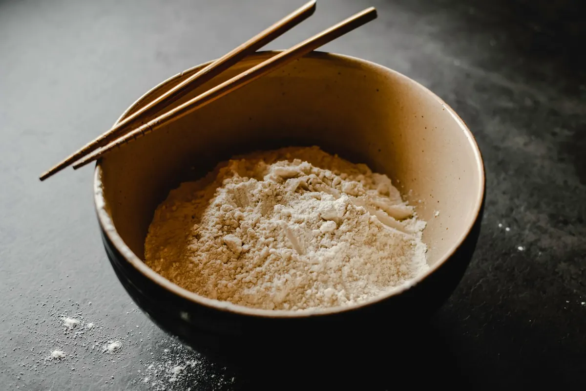 Cornstarch vs. Egg Yolks vs. Gelatin: Choosing the Right Pudding Thickener